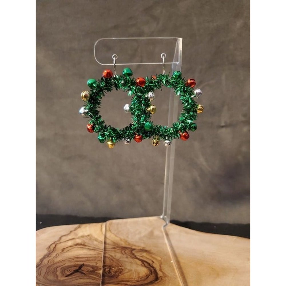 Christmas Wreath Earrings| Jingle Bells| Holiday Earrings| Christmas Gifts|